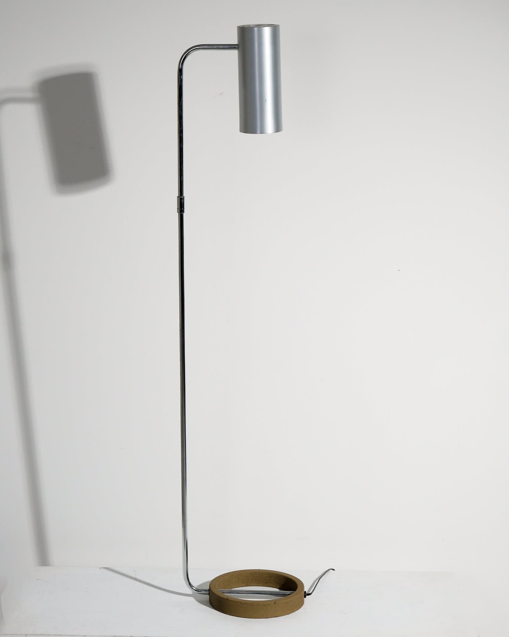 Tangola Floor Lamp