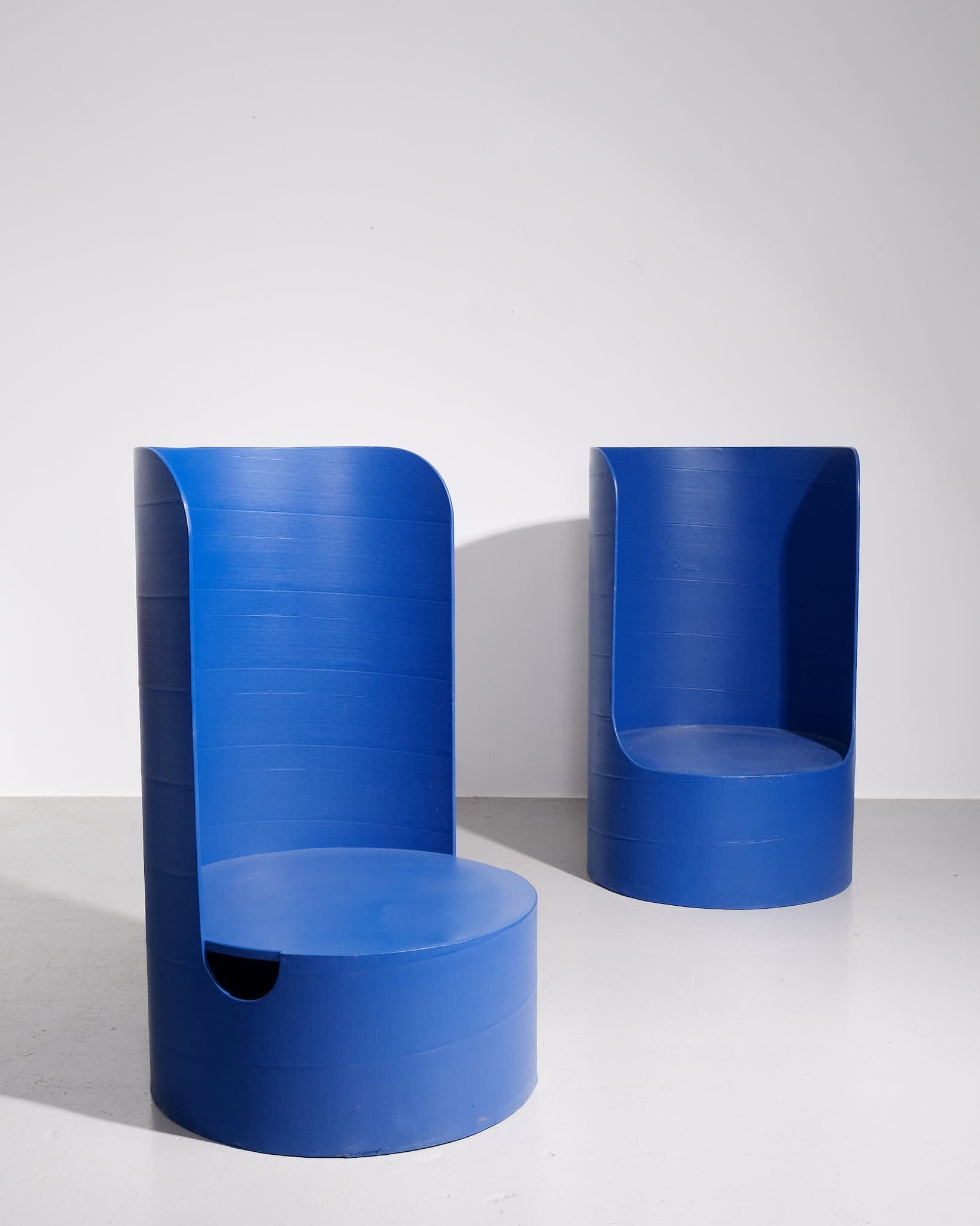 Tomotom Easy Chair High Back in Blue