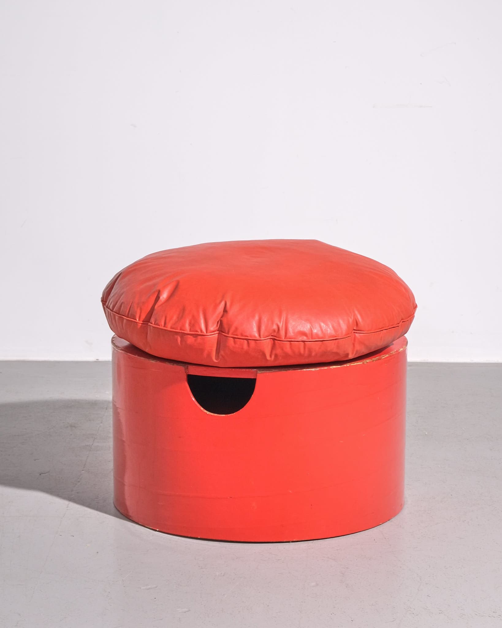 Tomotom Foot Stool in Red with Original Cushion