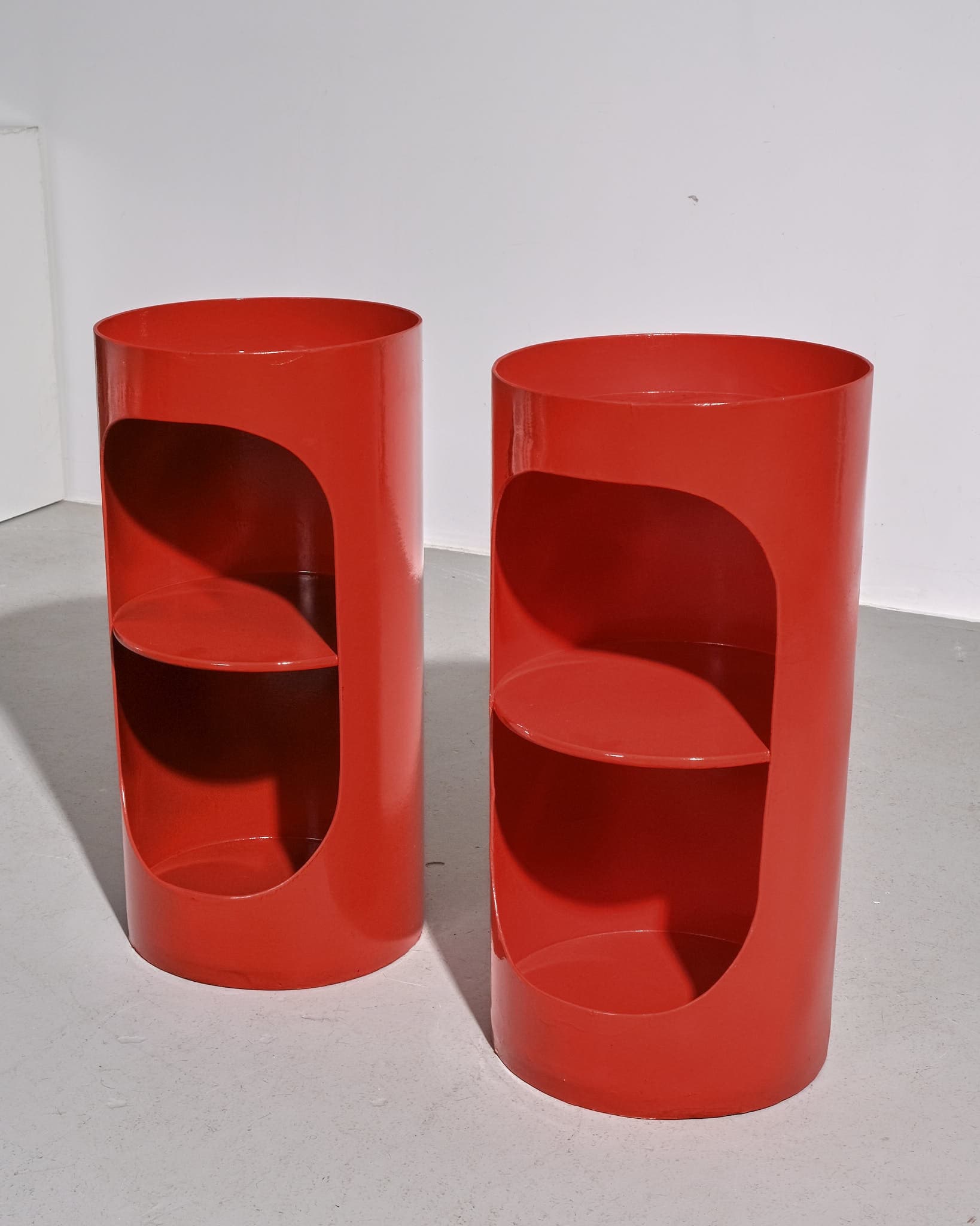 Tomotom Three Tier Side Table in Red