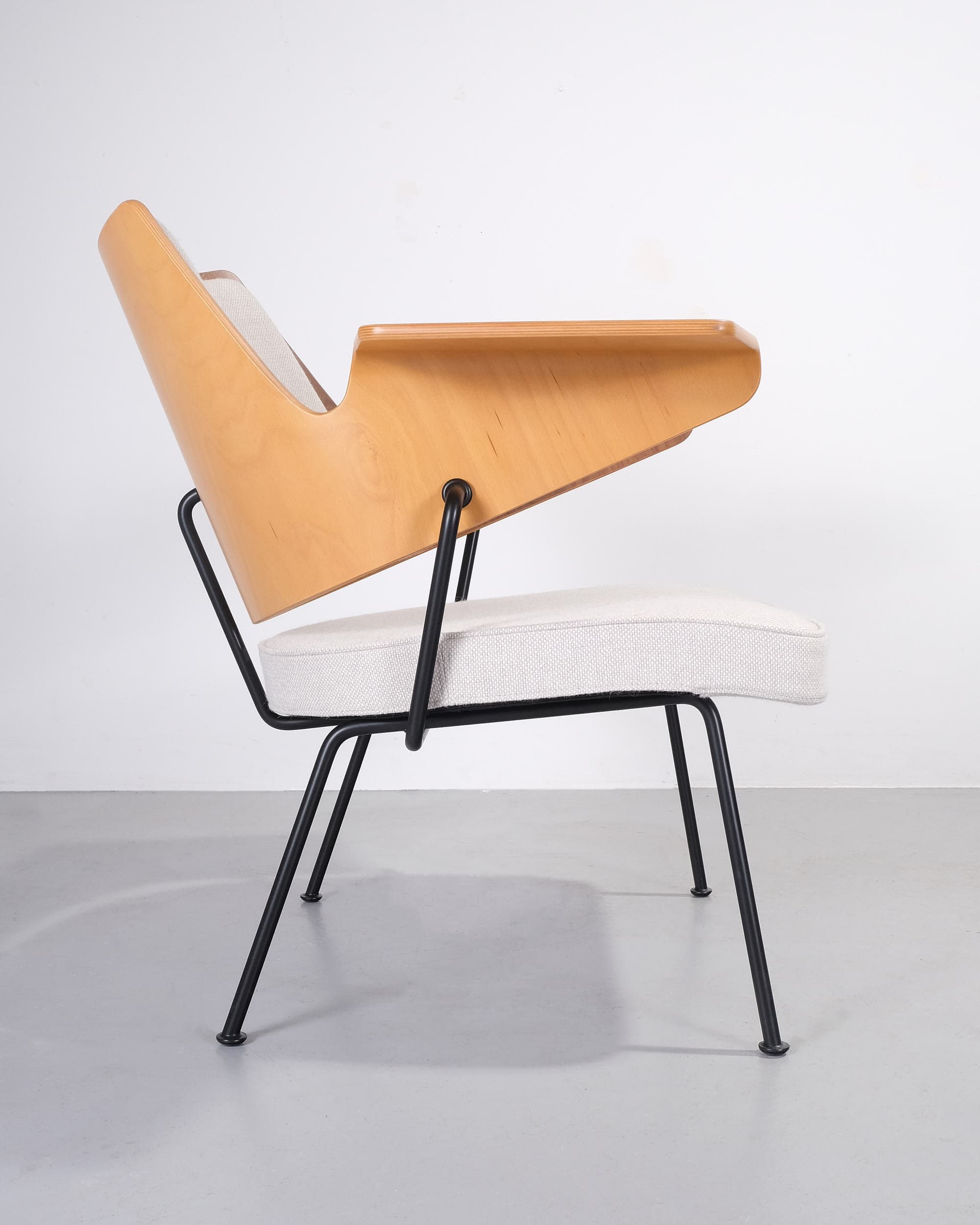Robin Day, RFH Lounge Chair RD8