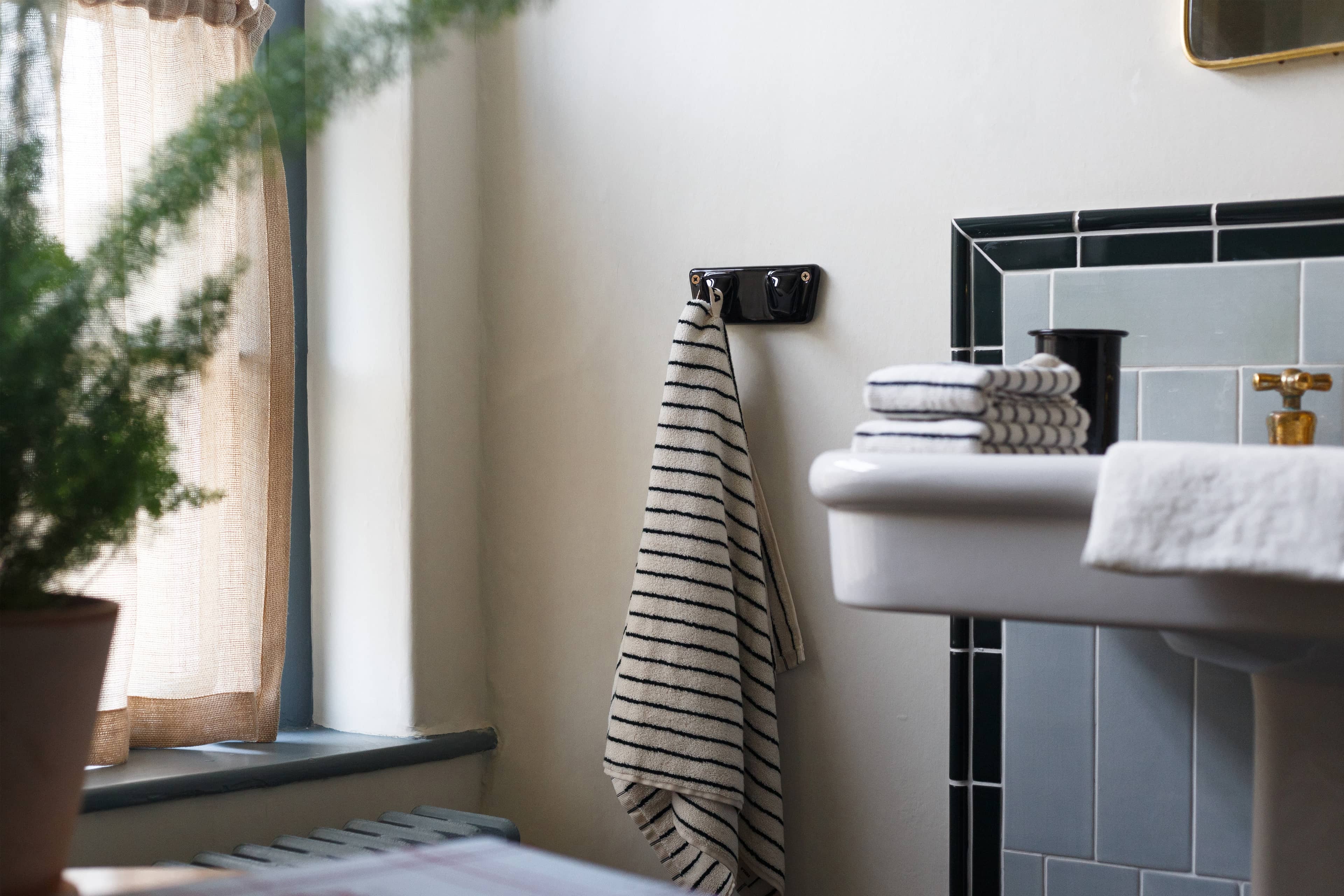 Suite Two, 8 Holland Street Townhouse — photograph 8